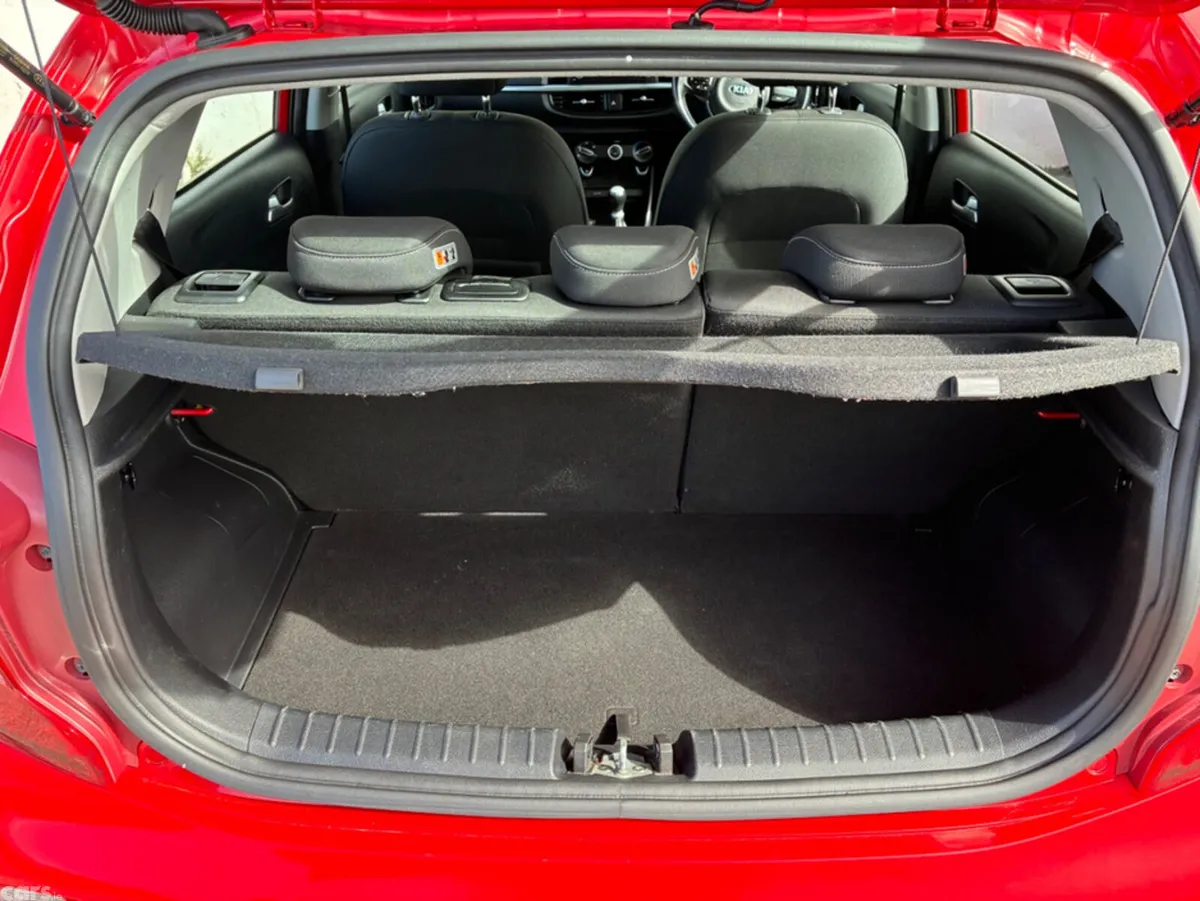 Kia Picanto Hatchback, Petrol, 2019, Red