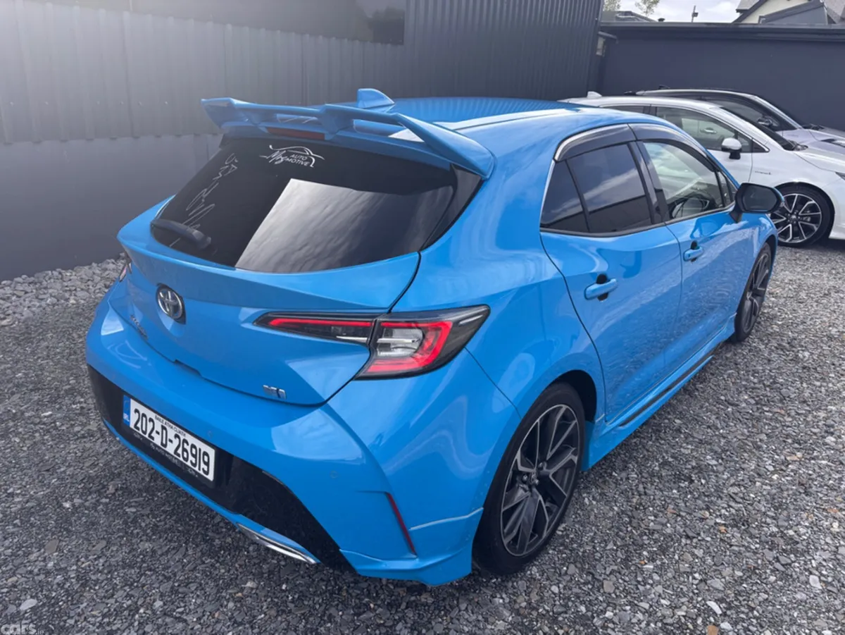 Toyota Corolla Hatchback, Petrol Hybrid, 2020, Blue