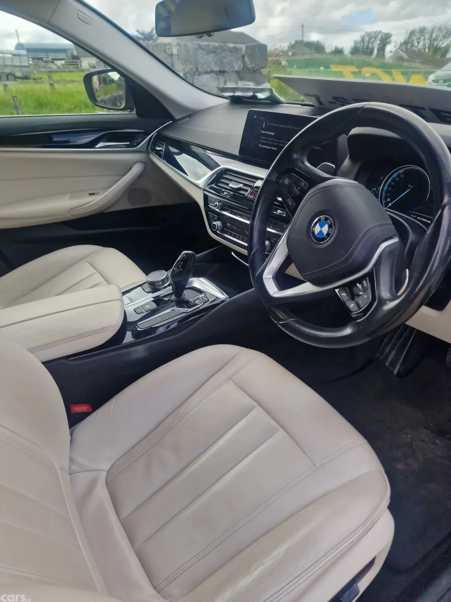 BMW 5-Series Saloon, Diesel, 2017, Grey