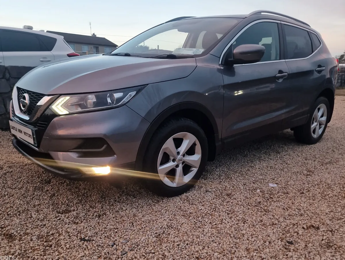 Nissan Qashqai MPV, Diesel, 2019, Grey