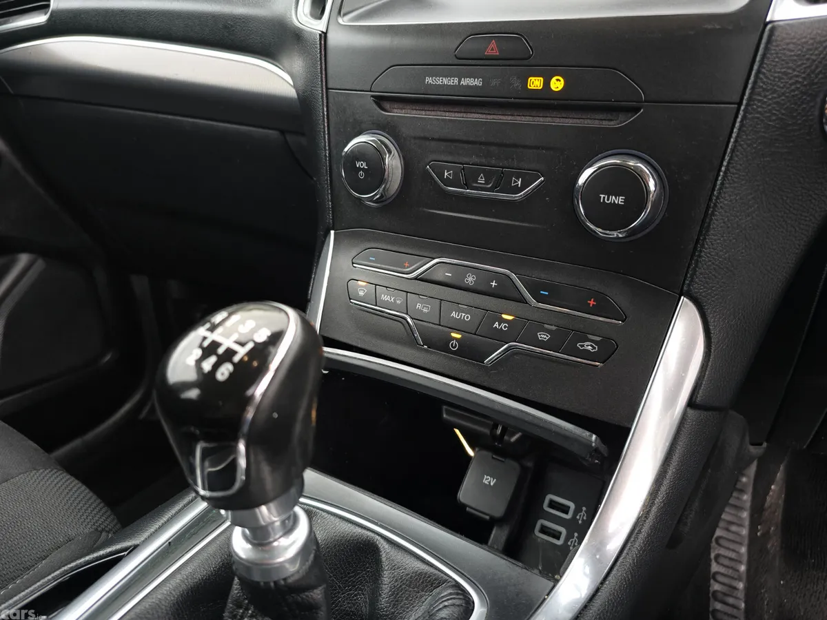 Ford S-Max MPV, Diesel, 2017, White