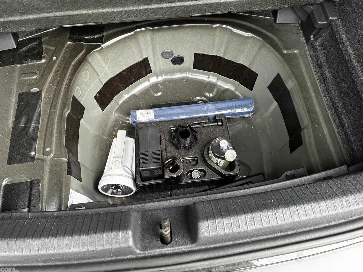 Volkswagen Polo Hatchback, Petrol, 2019, Black