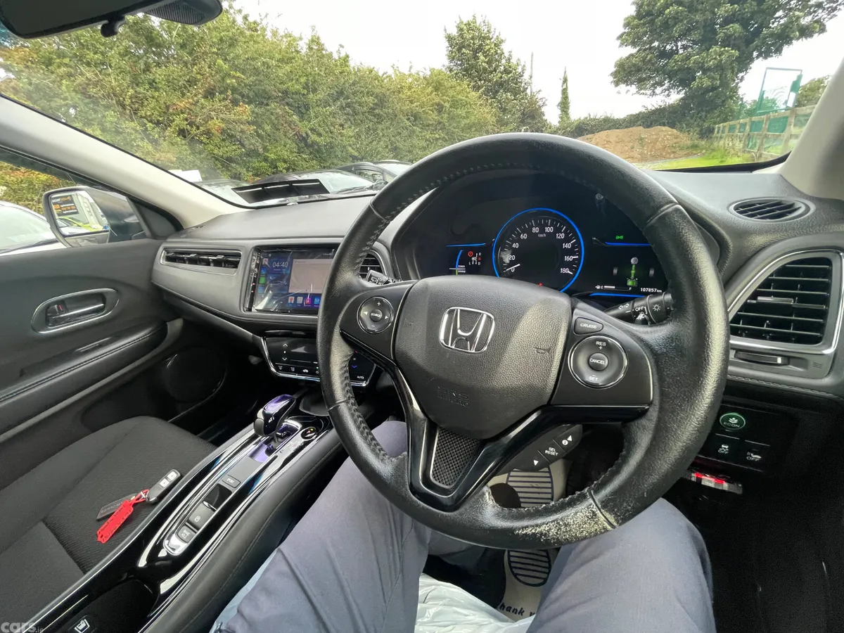 Honda Vezel Estate, Petrol Hybrid, 2015, Black
