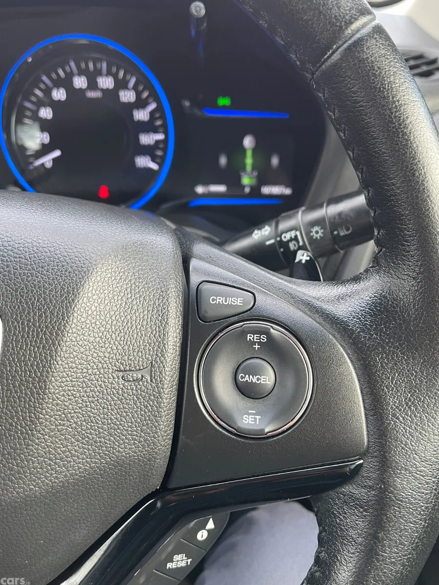 Honda Vezel Estate, Petrol Hybrid, 2015, Black