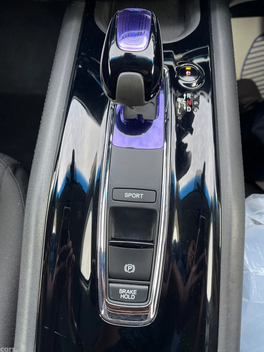Honda Vezel Estate, Petrol Hybrid, 2015, Black