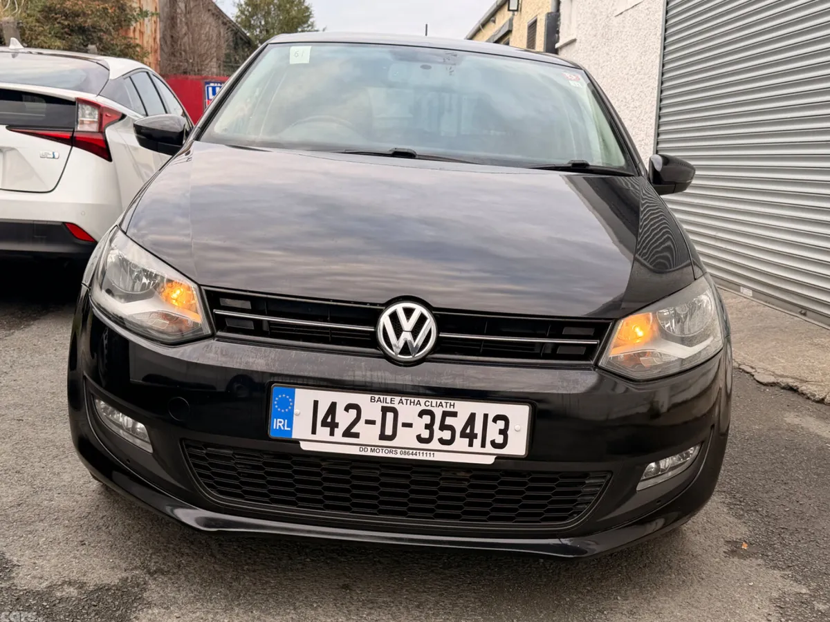 Volkswagen Polo Hatchback, Petrol, 2014, Black