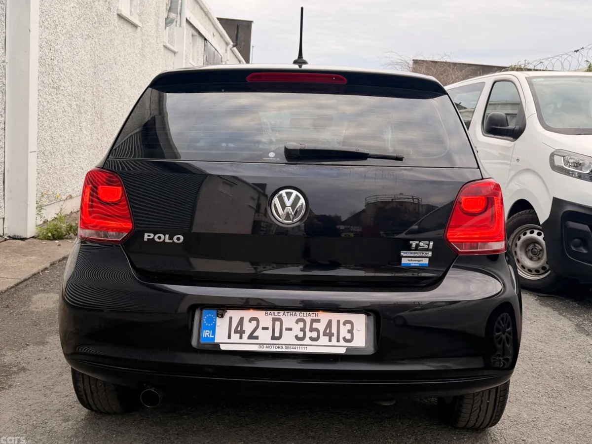 Volkswagen Polo Hatchback, Petrol, 2014, Black