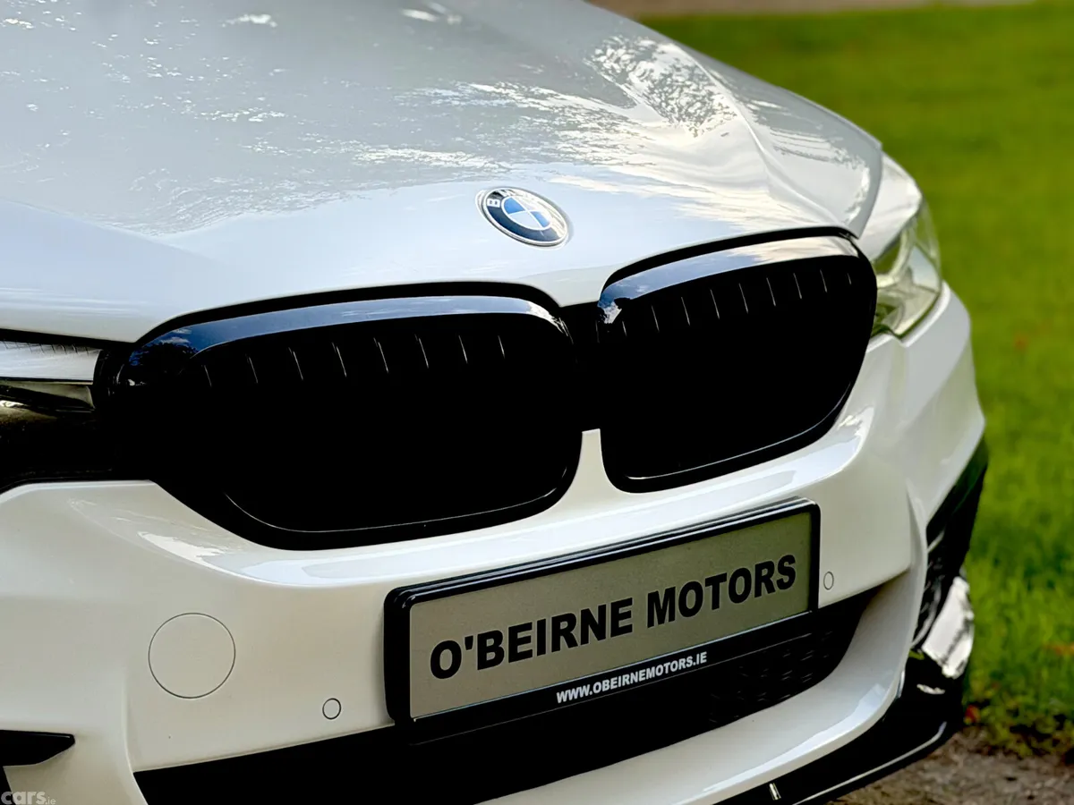 BMW 5-Series Saloon, Diesel, 2019, White