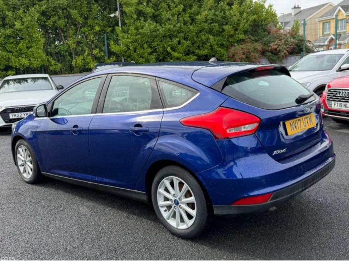 Ford Focus Hatchback, Diesel, 2017, Blue