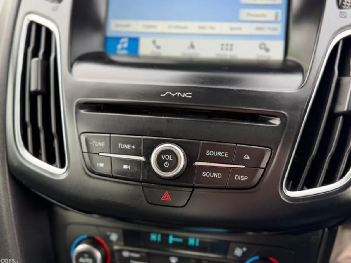 Ford Focus Hatchback, Diesel, 2017, Silver