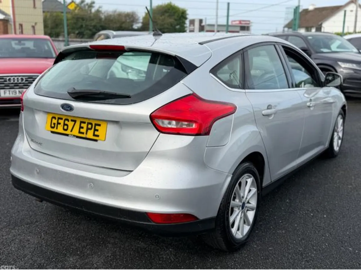 Ford Focus Hatchback, Diesel, 2017, Silver