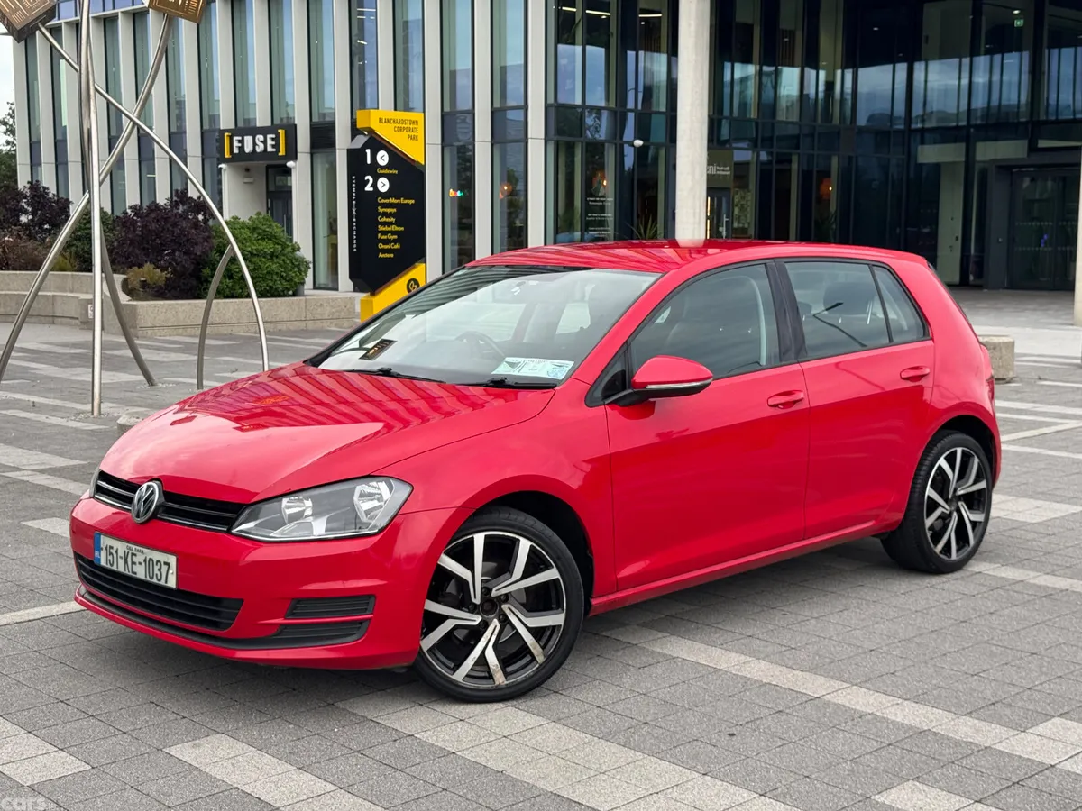 Volkswagen Golf Hatchback, Diesel, 2015, Red