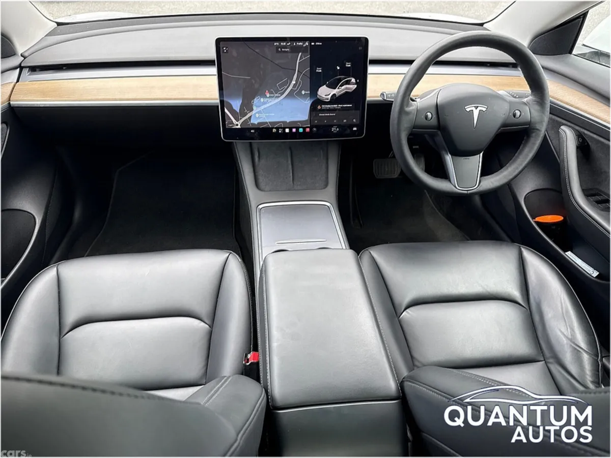 Tesla Model 3 Saloon, Electric, 2021, White
