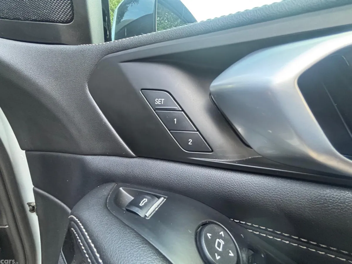BMW X5 SUV, Petrol Plug-in Hybrid, 2025, Black