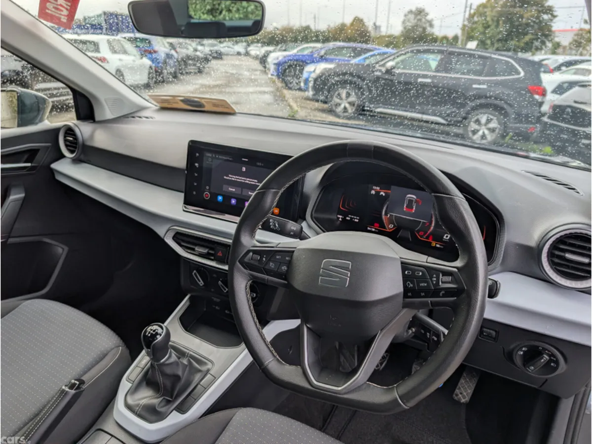SEAT Arona Hatchback, Petrol, 2024, Grey