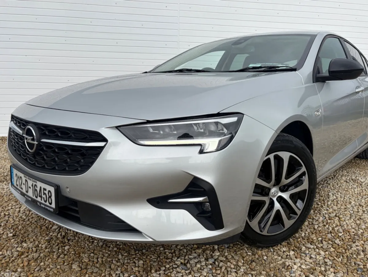 Opel Insignia Hatchback, Diesel, 2021, Grey