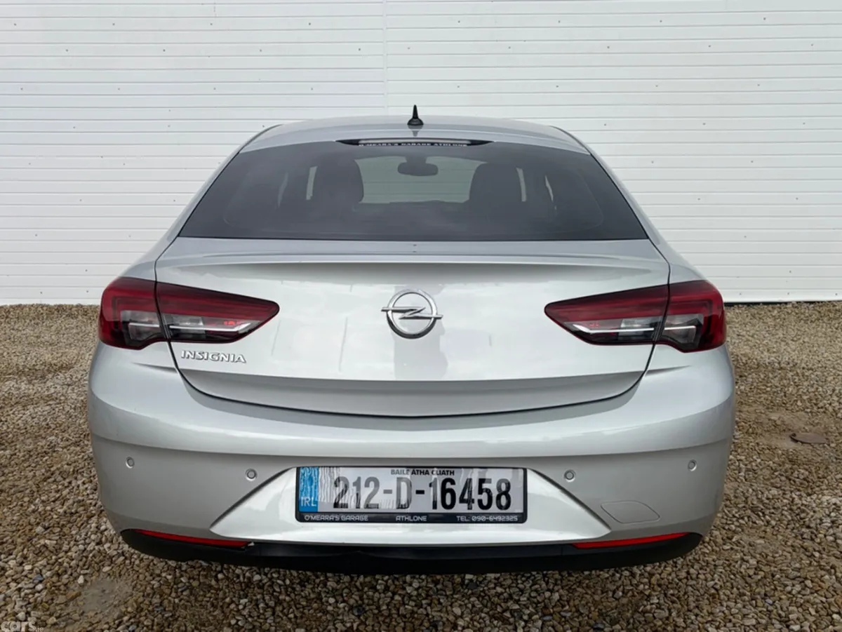 Opel Insignia Hatchback, Diesel, 2021, Grey