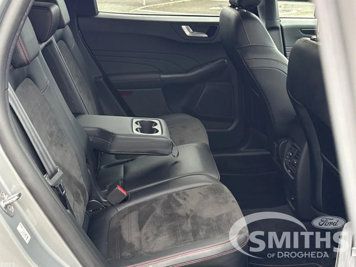 Ford Kuga MPV, Diesel, 2023, Grey