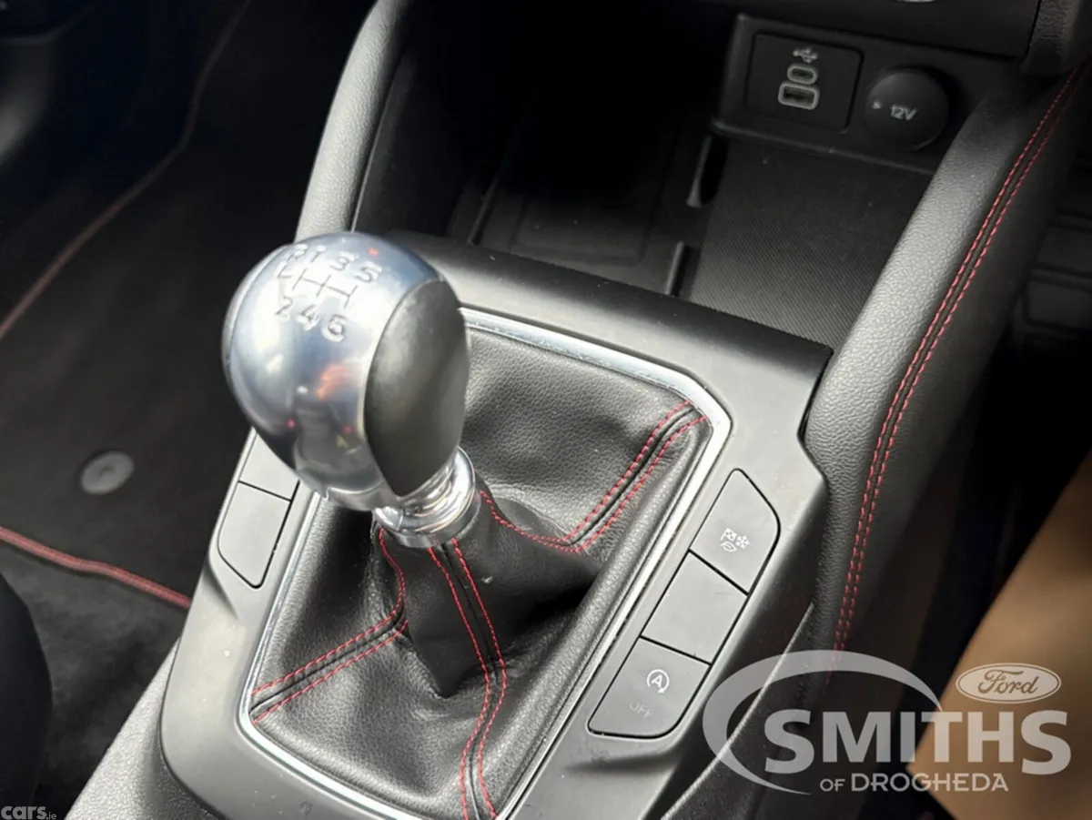 Ford Kuga MPV, Diesel, 2023, Grey