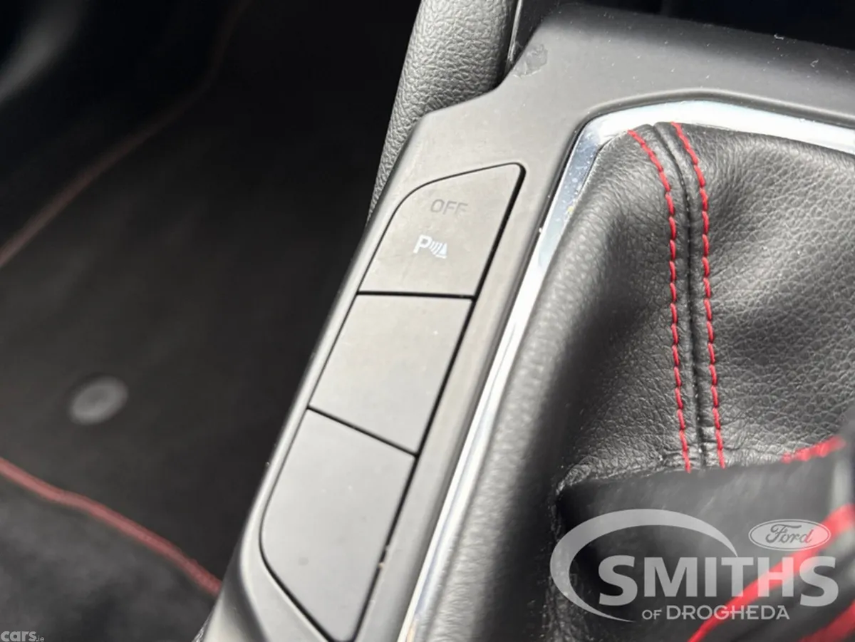 Ford Kuga MPV, Diesel, 2023, Grey