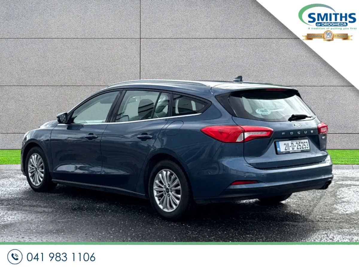 Ford Focus Estate, Petrol Hybrid, 2021, Blue