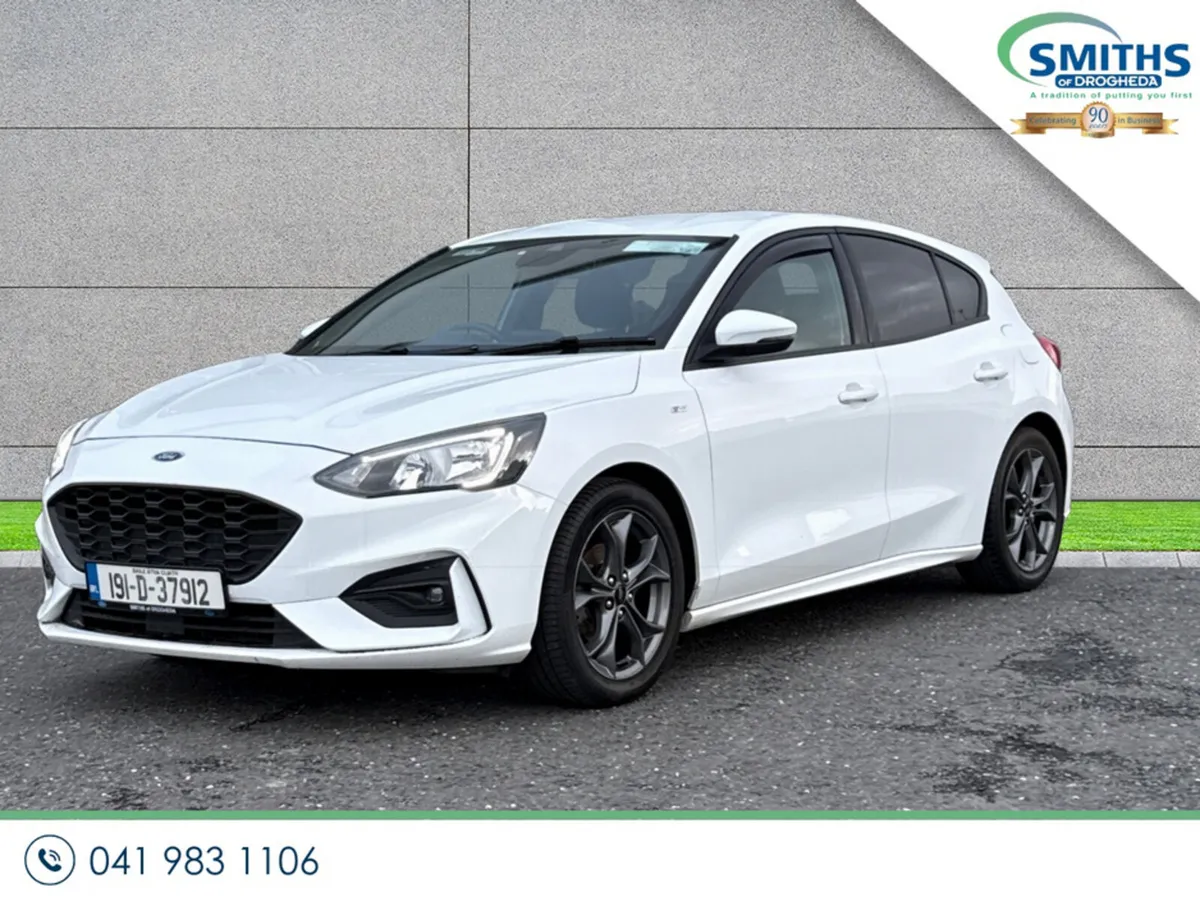 Ford Focus Hatchback, Petrol, 2019, White