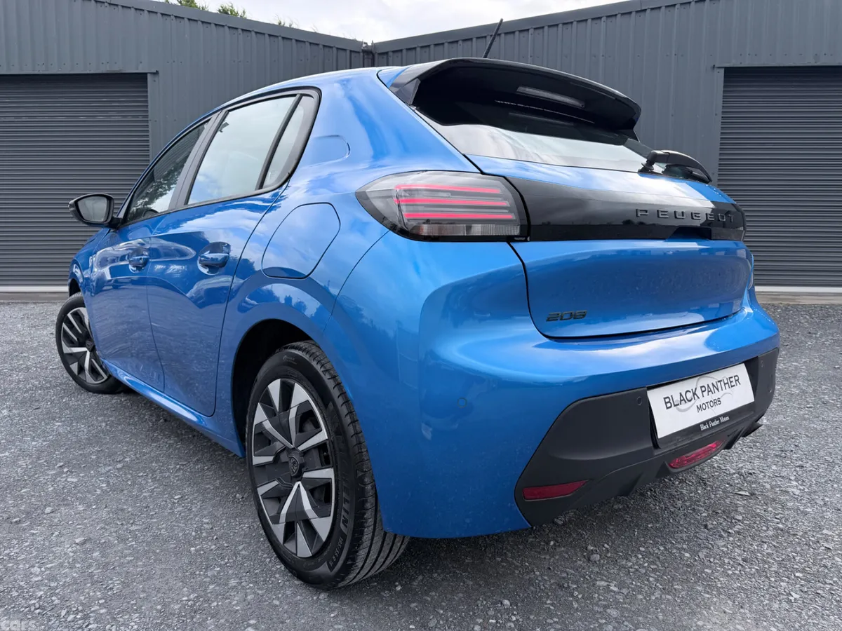 Peugeot 208 Hatchback, Petrol, 2024, Blue