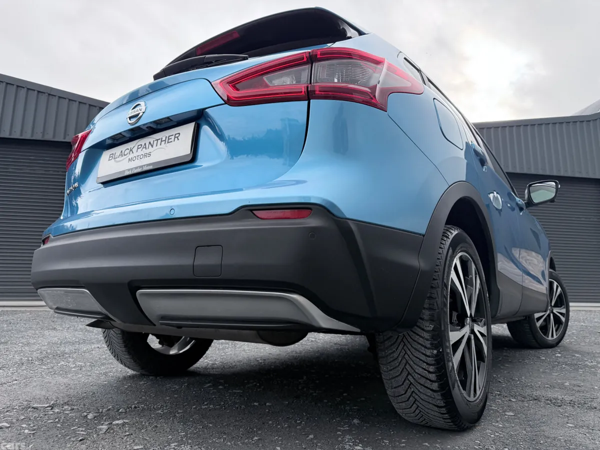 Nissan Qashqai Hatchback, Diesel, 2018, Blue