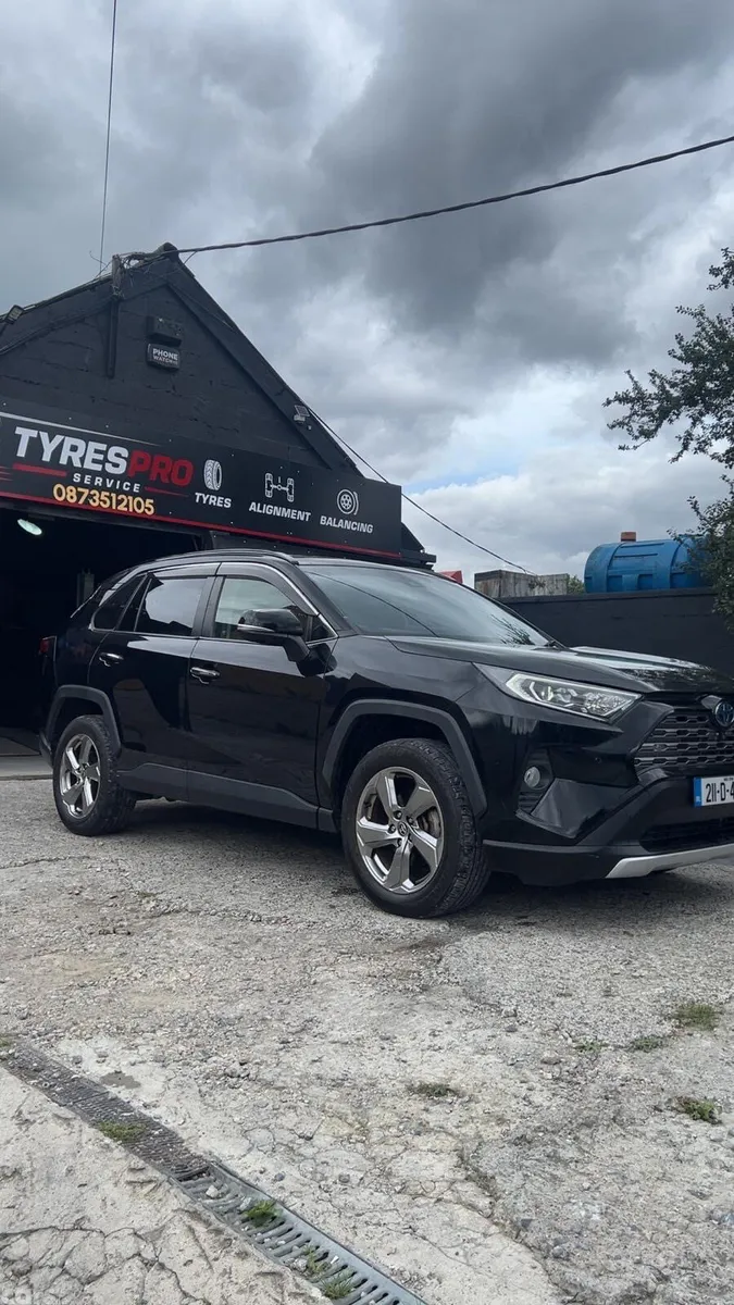 Toyota RAV4 SUV, Petrol Hybrid, 2021, Black