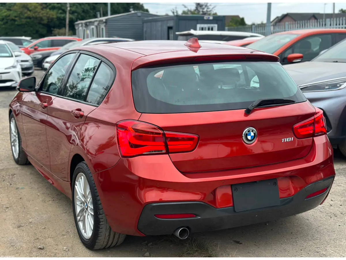 BMW 1-Series Hatchback, Petrol, 2017, Red