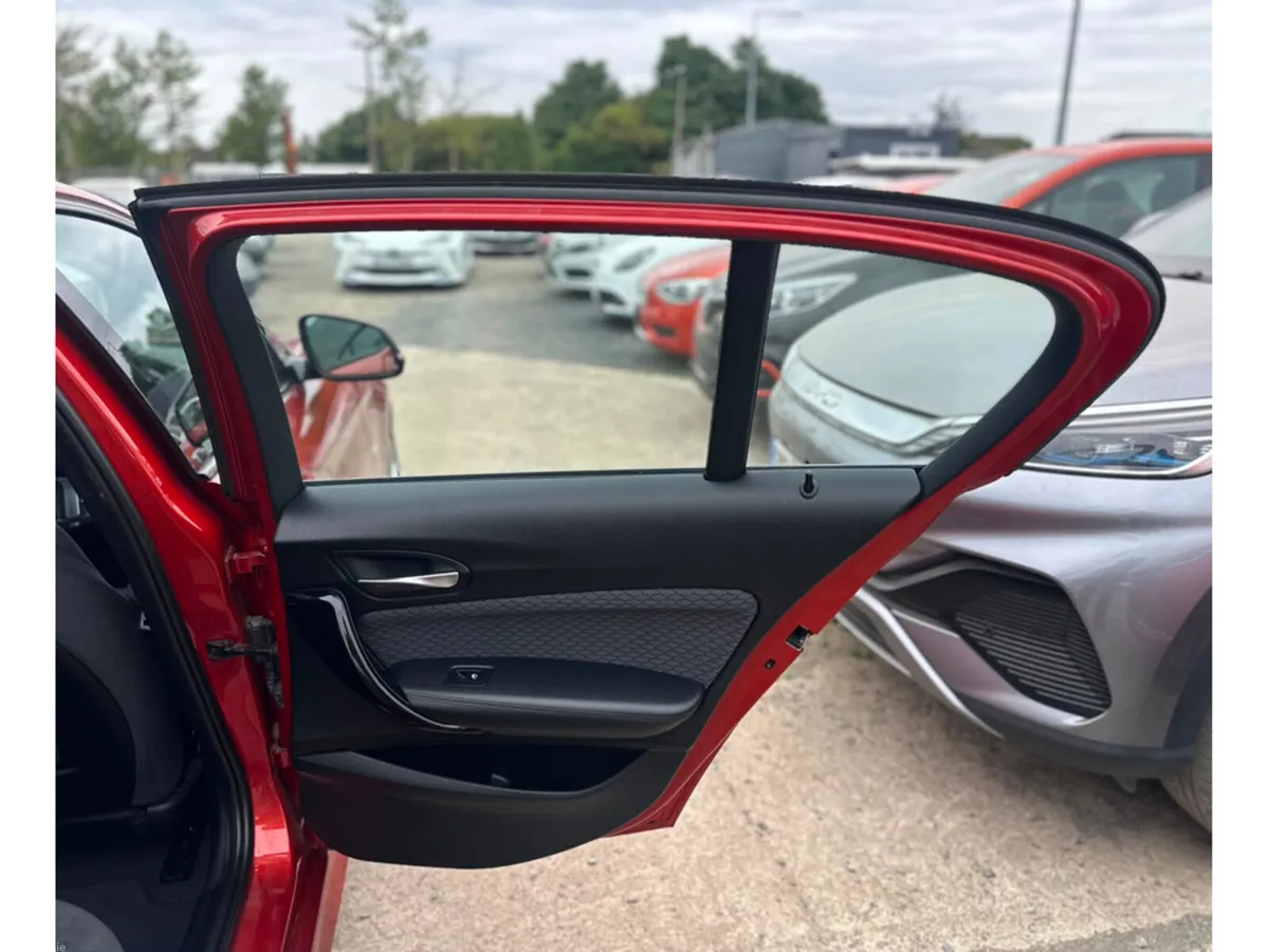 BMW 1-Series Hatchback, Petrol, 2017, Red