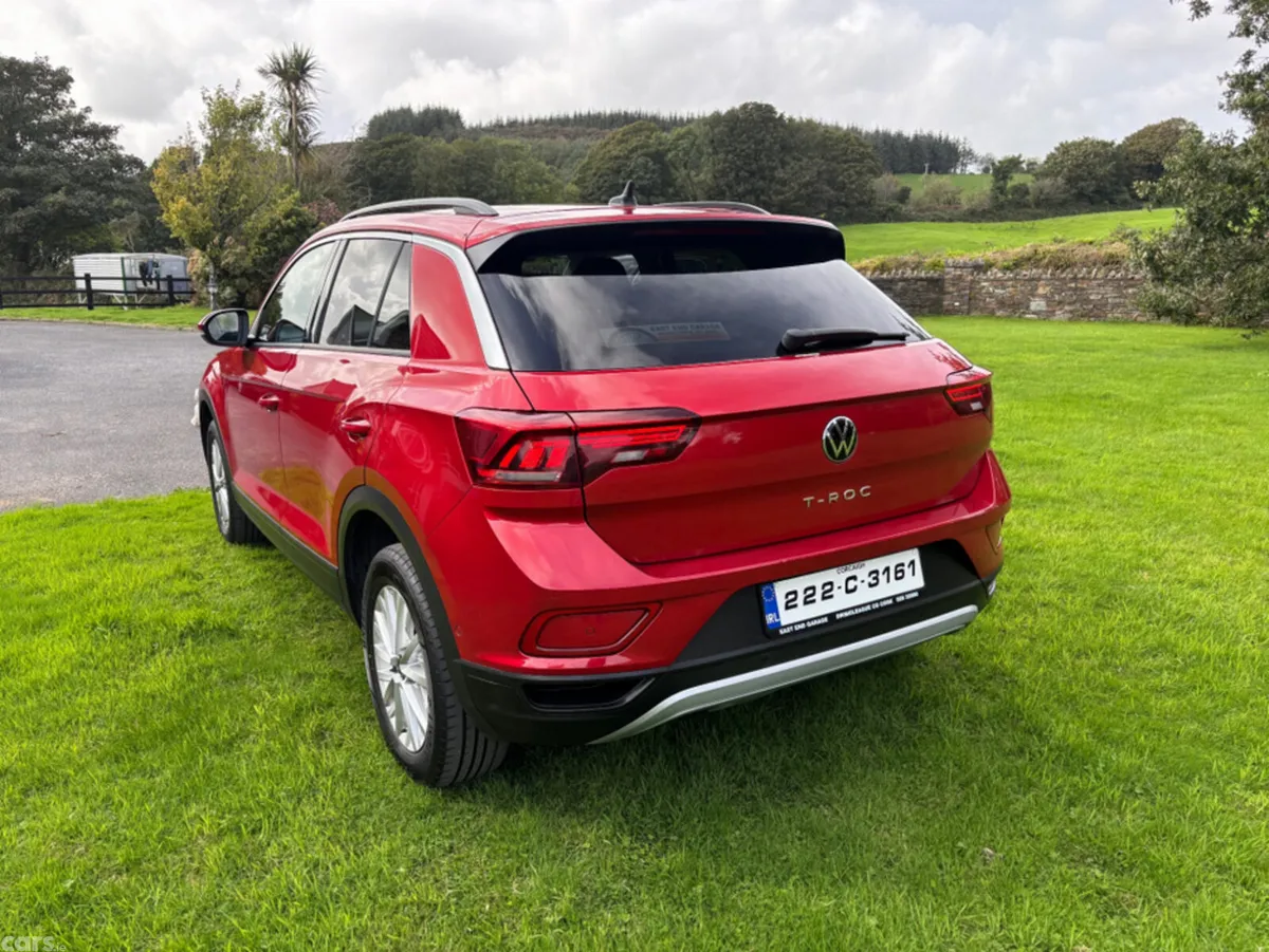 Volkswagen T-Roc Estate, Petrol, 2022, Red
