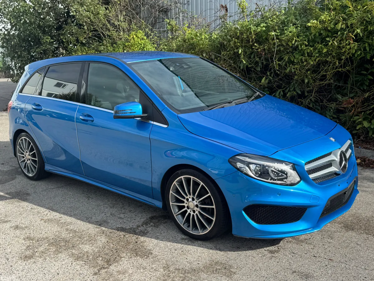 Mercedes-Benz B-Class Hatchback, Petrol, 2017, Blue