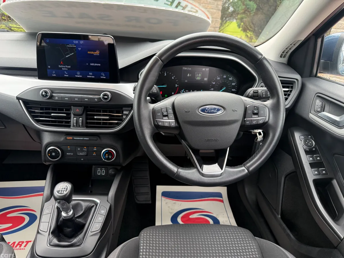 Ford Focus Hatchback, Diesel, 2021, Blue