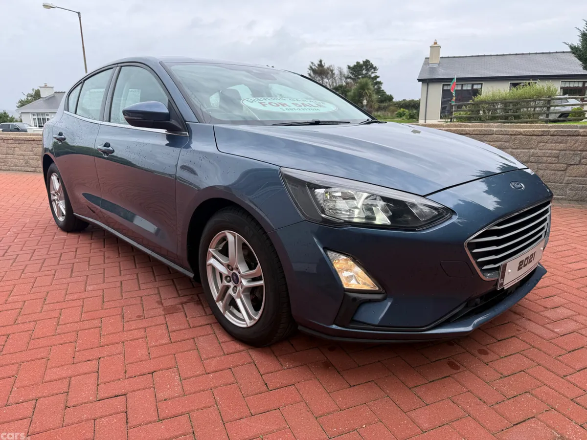 Ford Focus Hatchback, Diesel, 2021, Blue