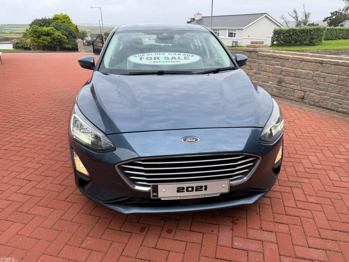 Ford Focus Hatchback, Diesel, 2021, Blue