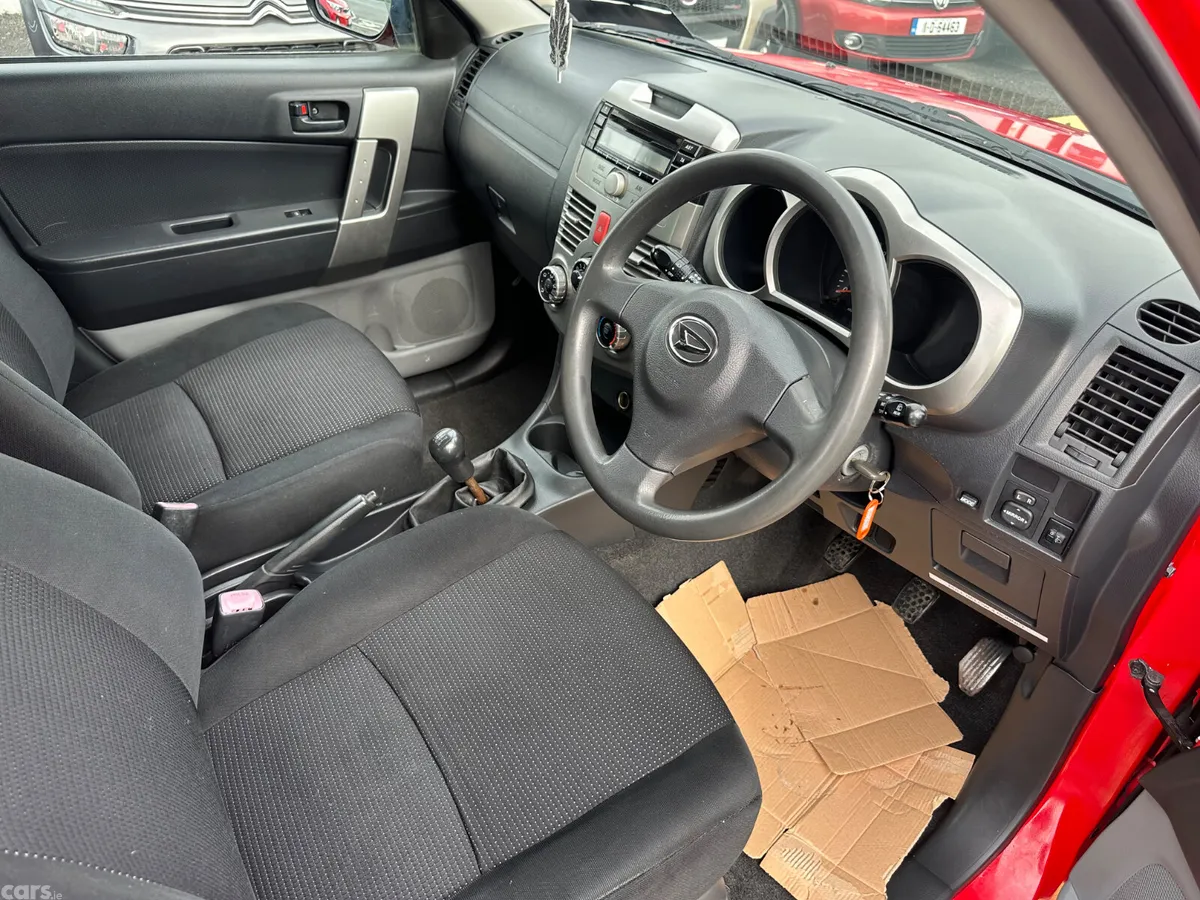 Daihatsu Terios SUV, Petrol, 2007, Red