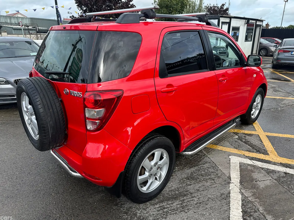 Daihatsu Terios SUV, Petrol, 2007, Red