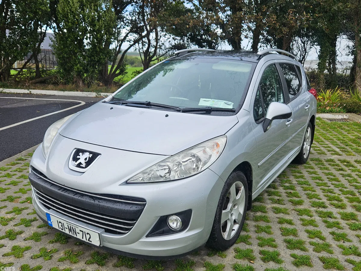 Peugeot 207 Estate, Diesel, 2013, Silver