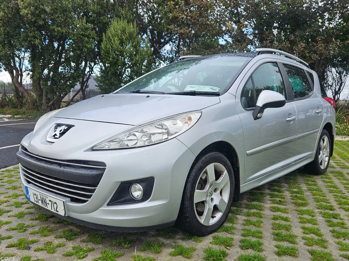 Peugeot 207 Estate, Diesel, 2013, Silver