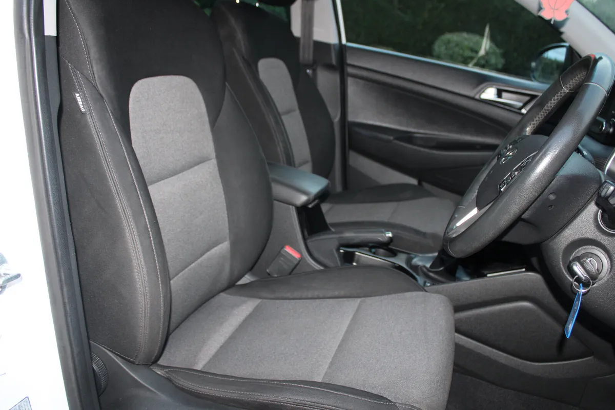 Hyundai Tucson SUV, Diesel, 2019, White