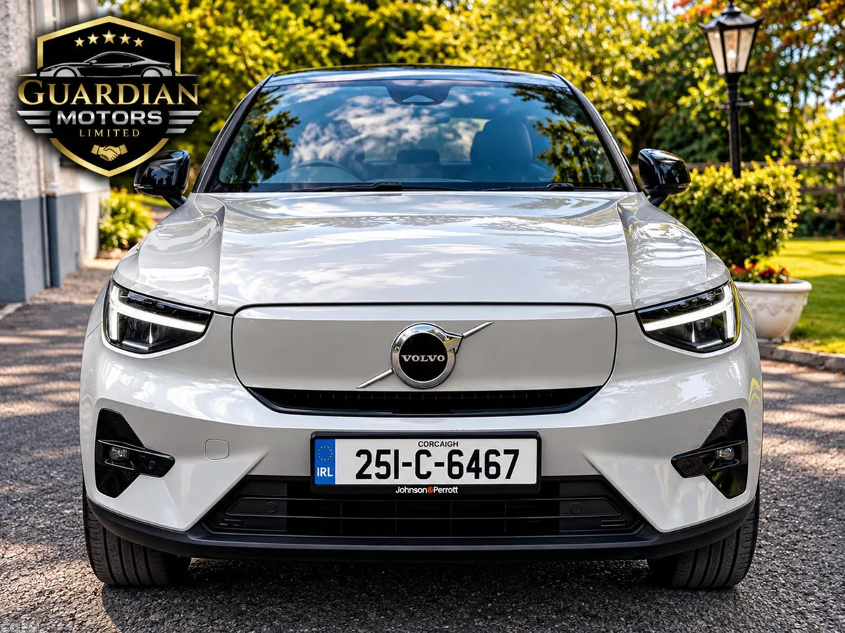 Volvo EC40 Coupe, Electric, 2025, Grey