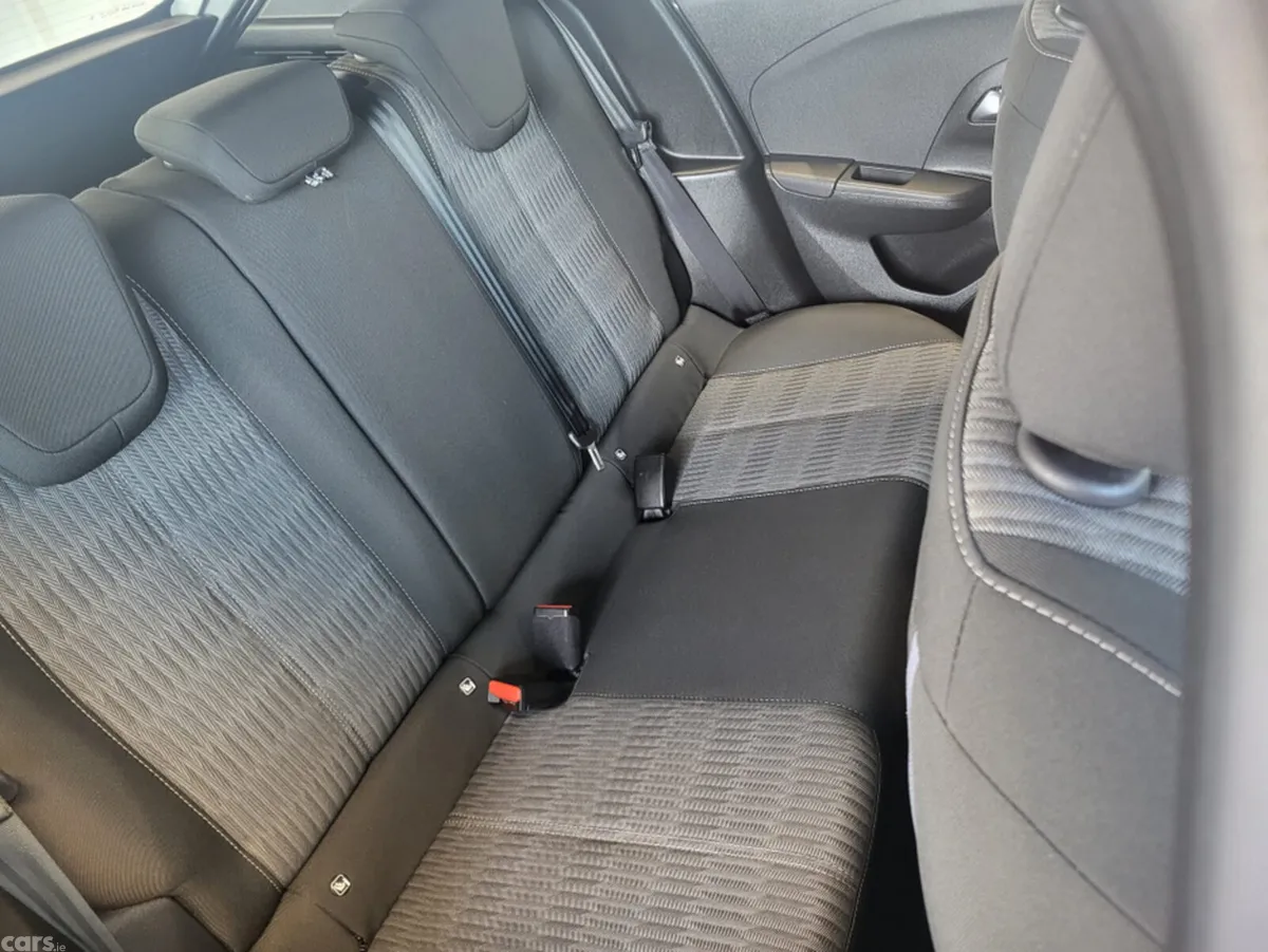 Opel Corsa Hatchback, Petrol, 2023, Grey