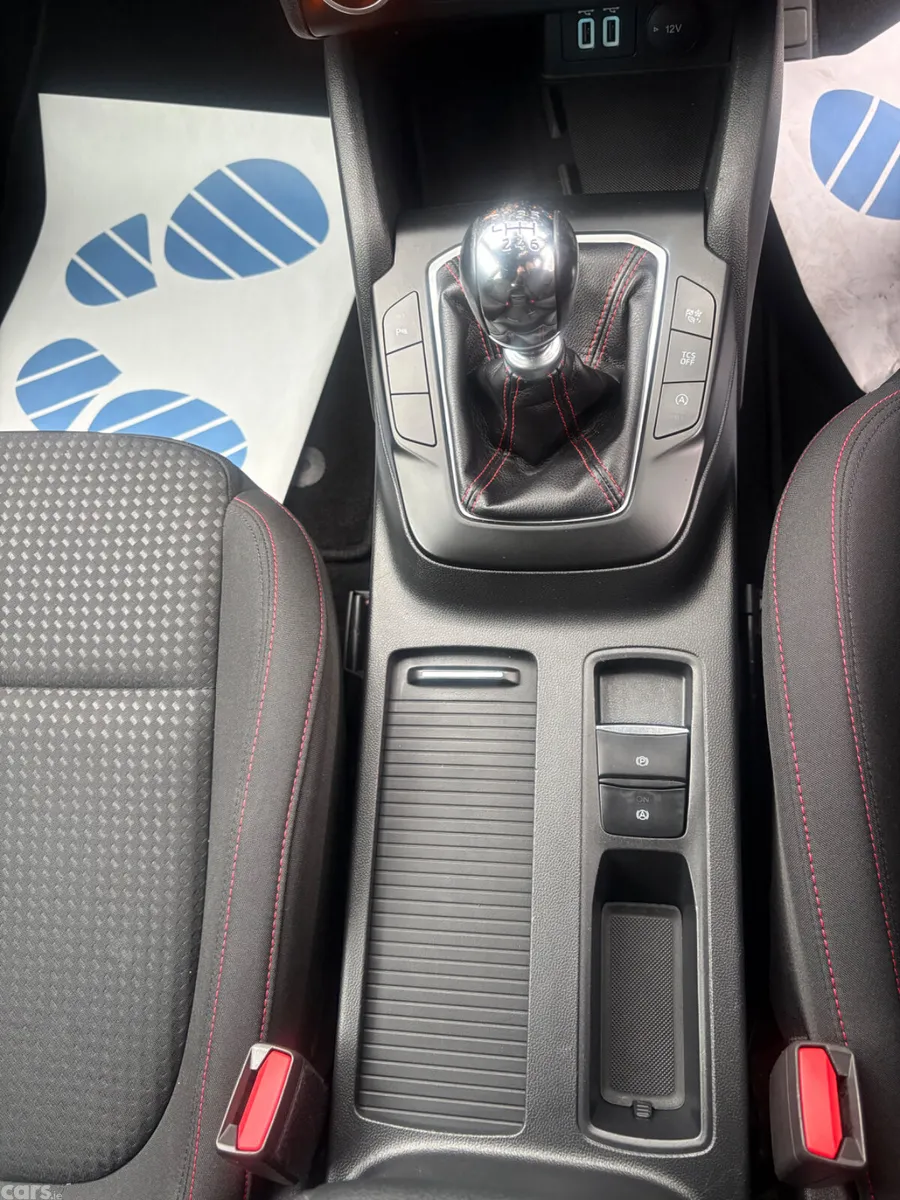 Ford Focus Hatchback, Diesel, 2020, White