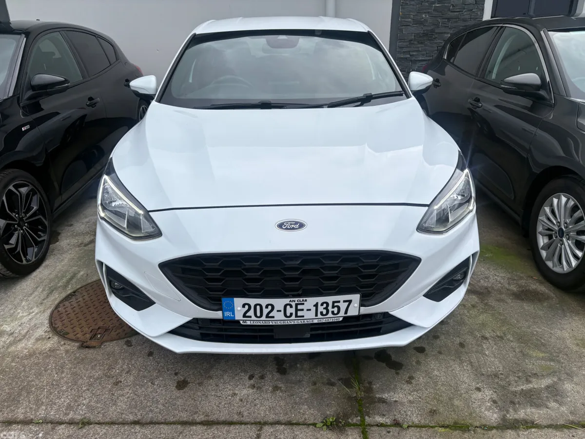 Ford Focus Hatchback, Diesel, 2020, White