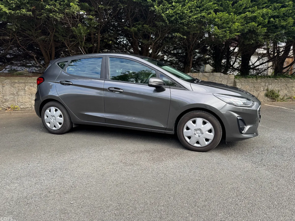 Ford Fiesta Hatchback, Petrol, 2022, Grey