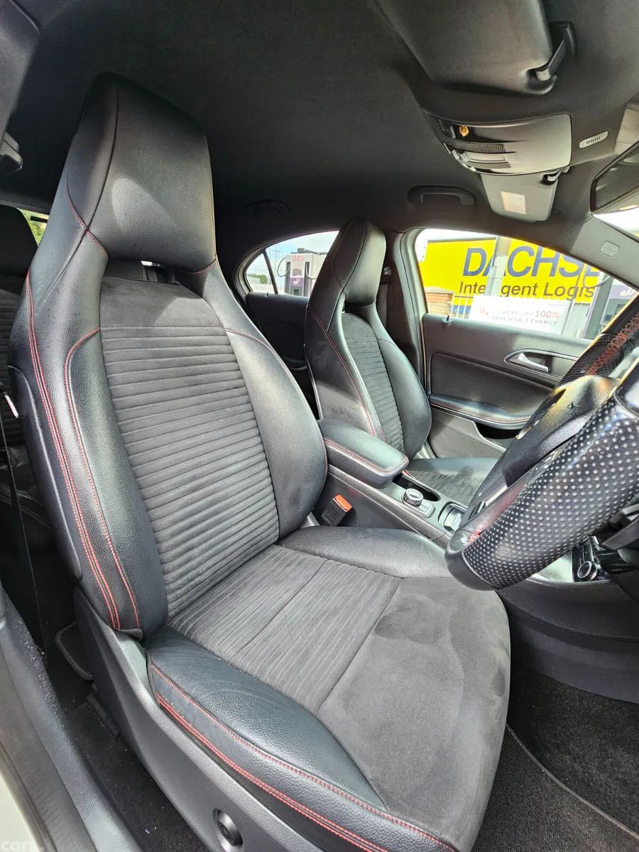 Mercedes-Benz A-Class Hatchback, Petrol, 2014, White