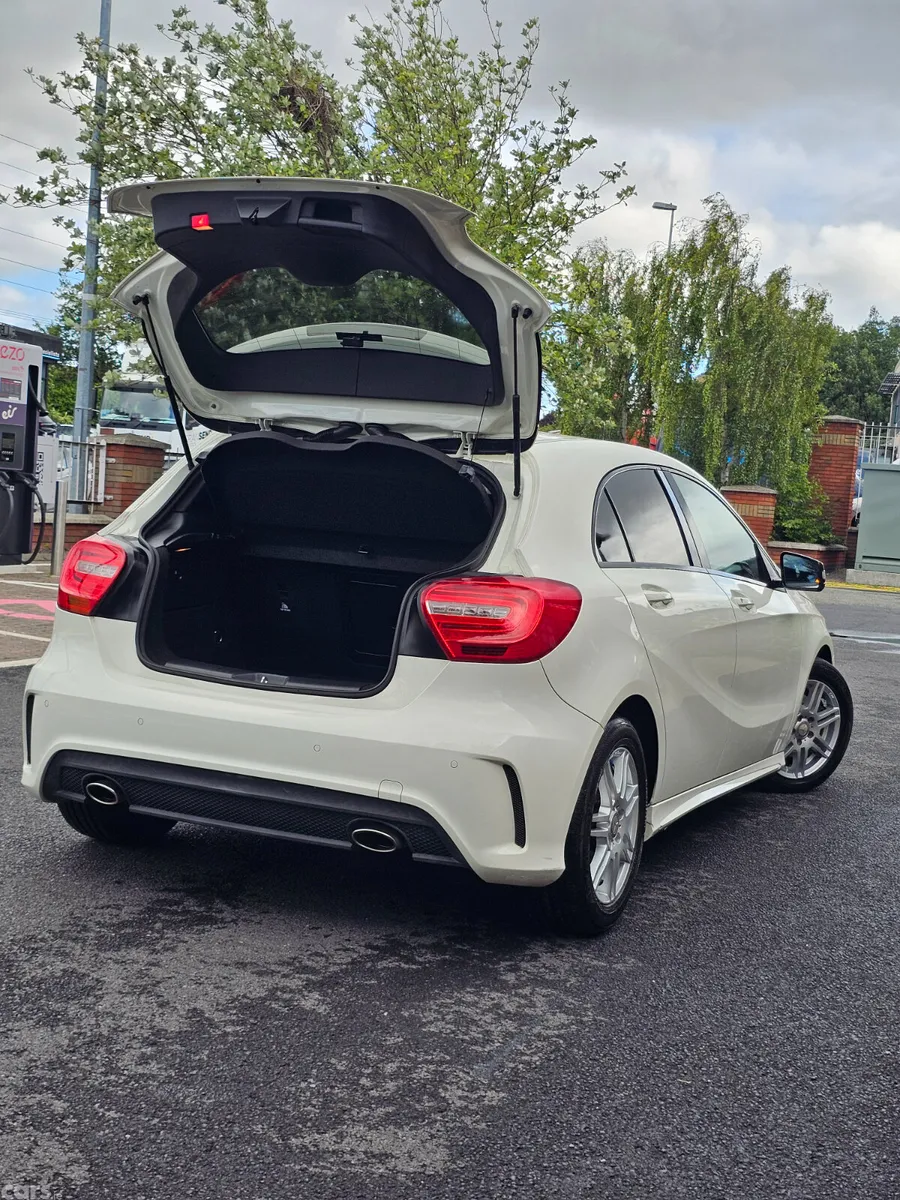 Mercedes-Benz A-Class Hatchback, Petrol, 2014, White