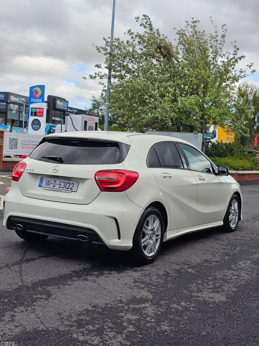 Mercedes-Benz A-Class Hatchback, Petrol, 2014, White