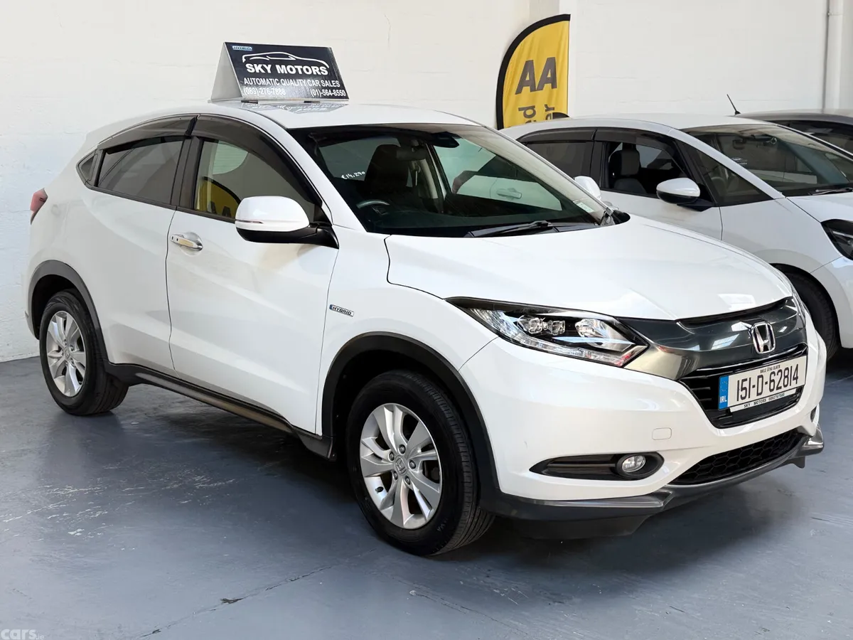 Honda Vezel Estate, Petrol Hybrid, 2015, White
